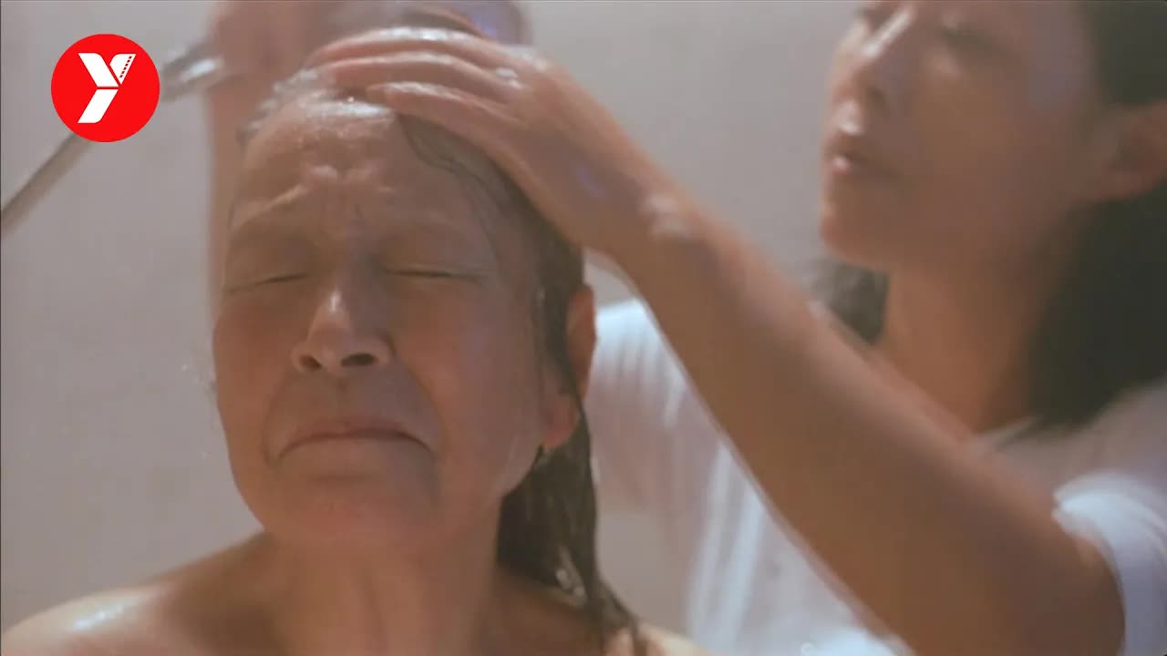 【越哥】看完哭到抽搐，如此真实细腻的国产电影，却被吐槽选错了主角！