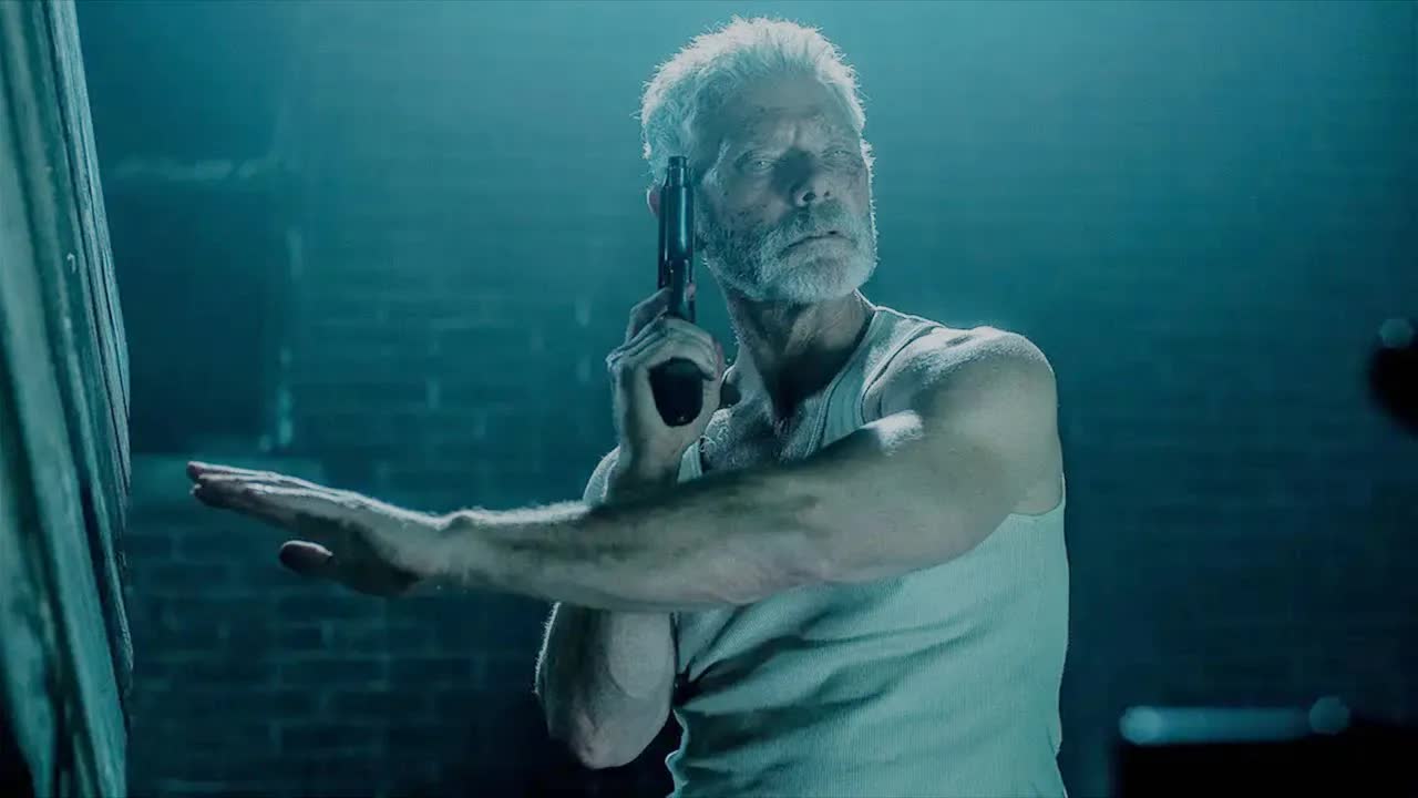 爱犬被杀，70岁退伍老大叔重出江湖，一人干掉20个壮汉，灭掉最大黑帮！