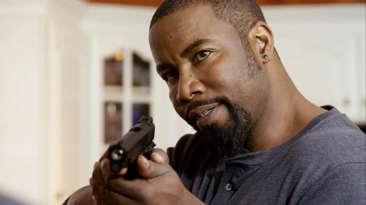 哥哥被杀，特种兵弟弟退伍归来重出江湖，一人掀翻中情局！